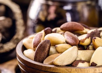Eat Brazil nuts, take fish oil supplements, drink caffeine and more health tips to help you have a great week